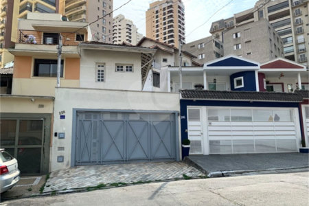 Sobrado à venda com 3 quartos, sendo 1 suíte,  em Jardim São Paulo(zona Norte), São Paulo, SP