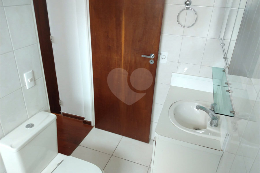 Apartamento para alugar com 2 quartos, sendo 1 suíte, em Campo Belo, São Paulo, SP