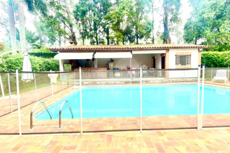Casa à venda com 4 suítes no condomínio Vivendas do Lago, Sorocaba - SP