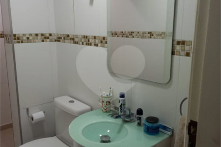 Apartamento à venda com 3 quartos em Moema, São Paulo, SP