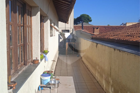 Casa à venda com 8 quartos, sendo 3 suítes, em Jardim Terceiro Centenário, Atibaia, SP