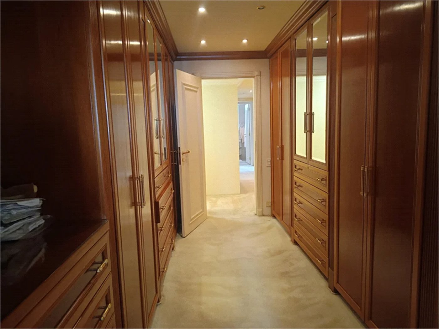 Apartamento à venda com 4 suítes em Vila Suzana, São Paulo, SP