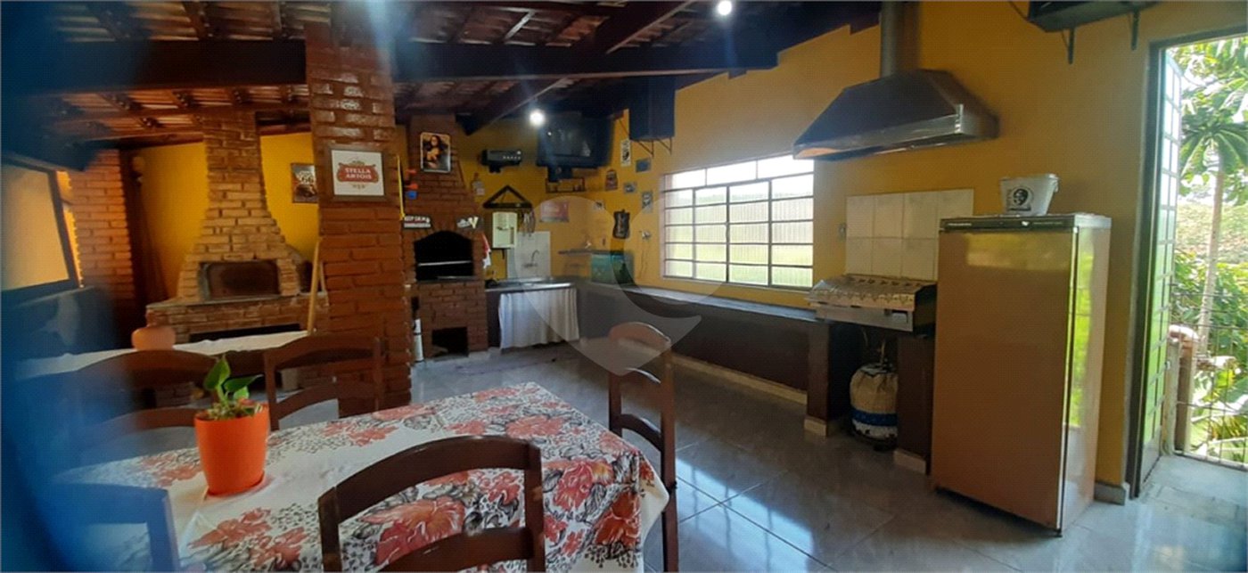 Chácara à venda com 5 quartos, sendo 2 suítes, em Terra Preta (terra Preta), Mairiporã, SP