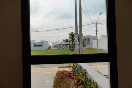 Casa em condomínio à venda com 3 quartos, sendo 1 suíte,  em Horto Florestal, Sorocaba, SP