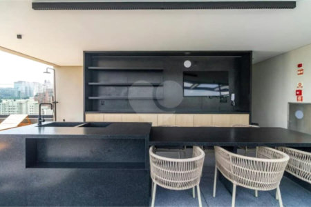 Apartamento à venda com 3 quartos, sendo 1 suíte, em Jardim Paulista, São Paulo, SP