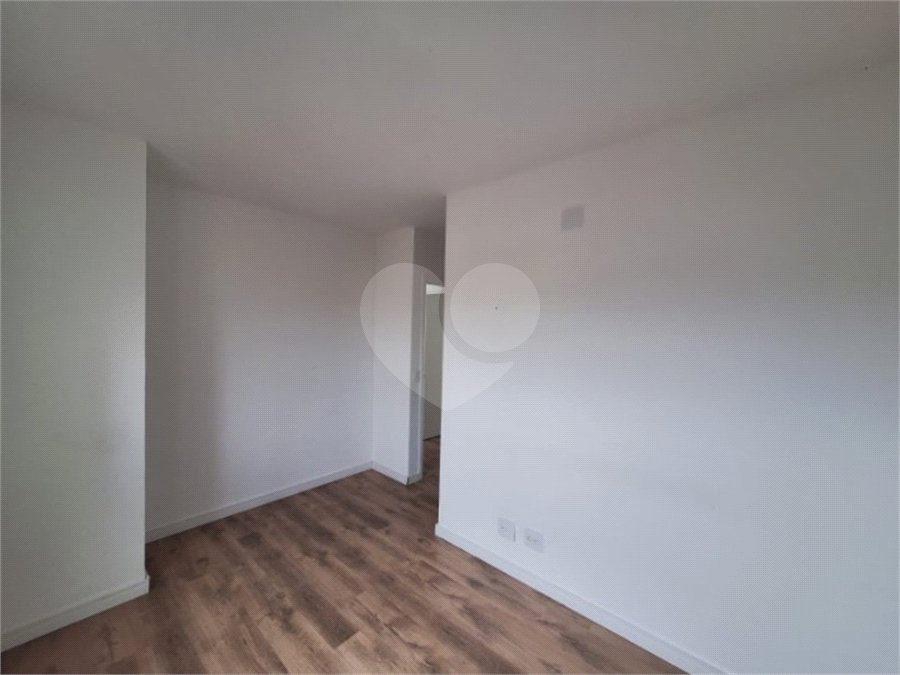Apartamento à venda com 2 quartos, sendo 1 suíte,  em Vila Esperança, São Paulo, SP