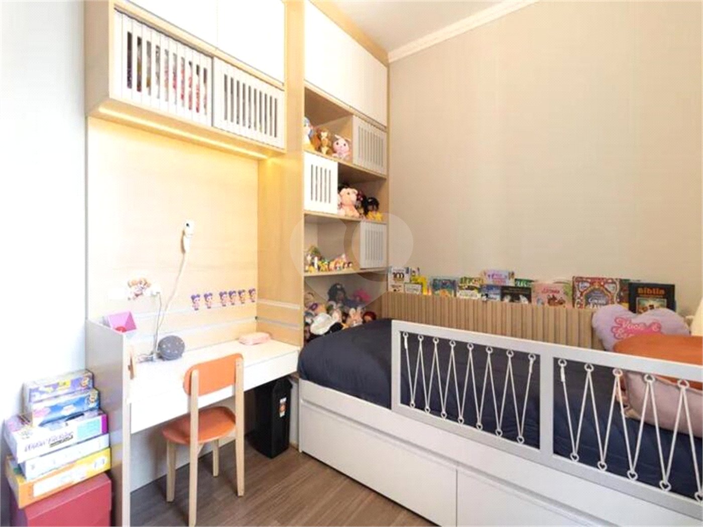 Apartamento à venda com 3 quartos, sendo 1 suíte, em Vila Mariana, São Paulo, SP