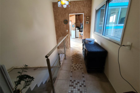 Sobrado à venda com 3 quartos, sendo 2 suítes, em Vila Romão, Salto, SP