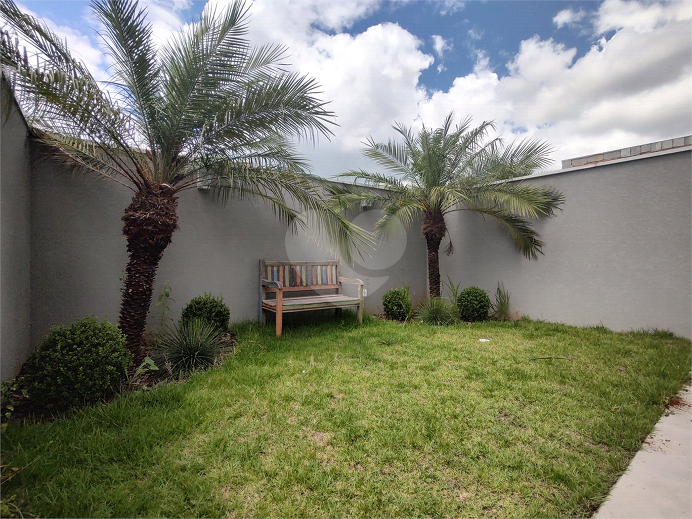 Casa Térrea à venda com 3 suítes em Jardim do Lago, Atibaia, SP
