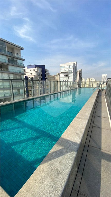 Apartamento à venda com 1 quarto em Indianópolis, São Paulo, SP