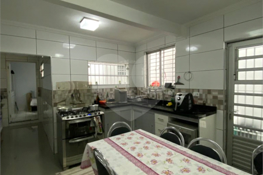 Casa à venda com 3 quartos, sendo 1 suíte,  em Vila Maria, São Paulo, SP