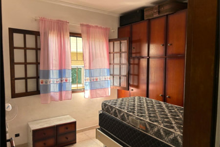 Sobrado à venda com 5 quartos, sendo 1 suíte, em Jardim Marisa, São Paulo, SP