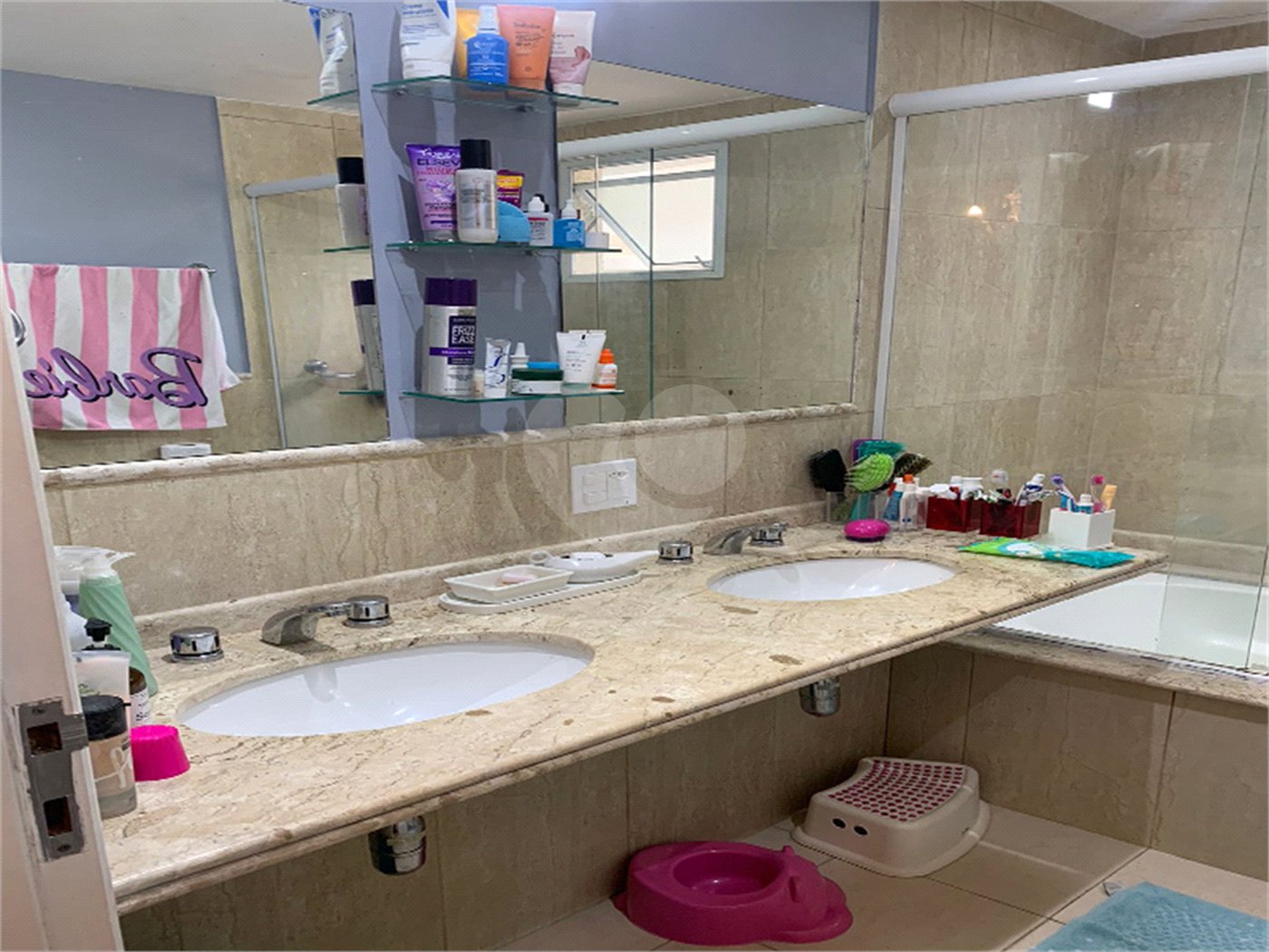 Apartamento à venda com 3 quartos, sendo 2 suítes, em Cidade São Francisco, São Paulo, SP