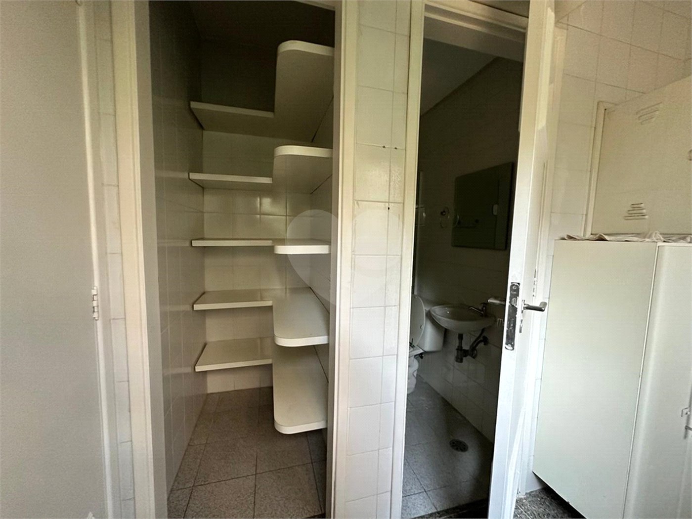Apartamento à venda com 2 suítes em Vila Andrade, São Paulo, SP