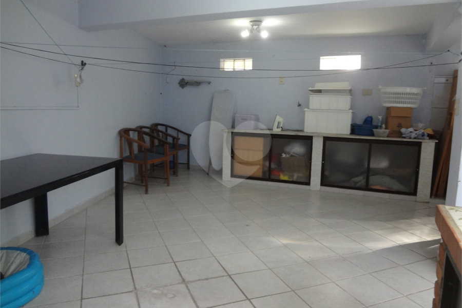 Sobrado à venda com 4 suítes em Santana, São Paulo, SP