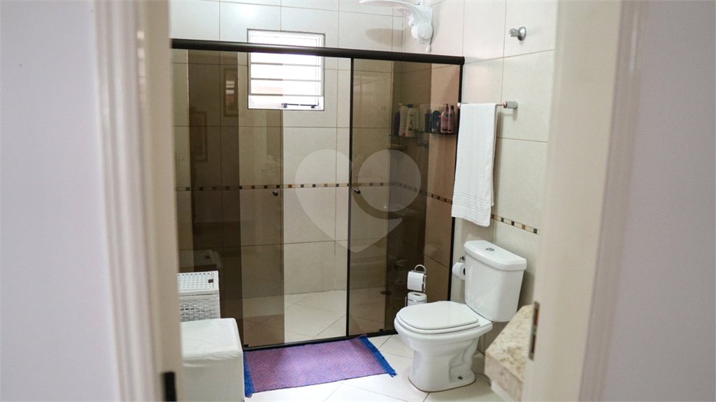 Sobrado à venda com 5 quartos, sendo 3 suítes,  em Santa Teresinha, São Paulo, SP