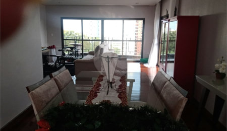 Apartamento à venda com 4 quartos, sendo 1 suíte, em Vila Andrade, São Paulo, SP