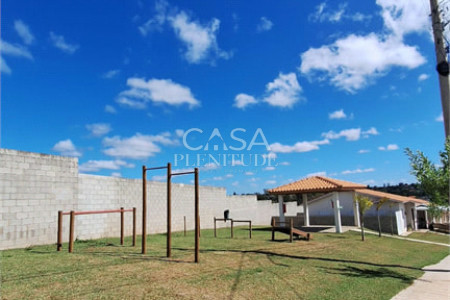 Casa em condomínio à venda com 2 quartos em Ipanema do Meio, Sorocaba, SP