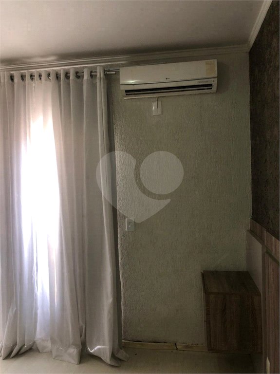 Casa à venda ou para alugar com 4 quartos, sendo 1 suíte, no condomínio Village Jardim Versailles, Jundiaí - SP