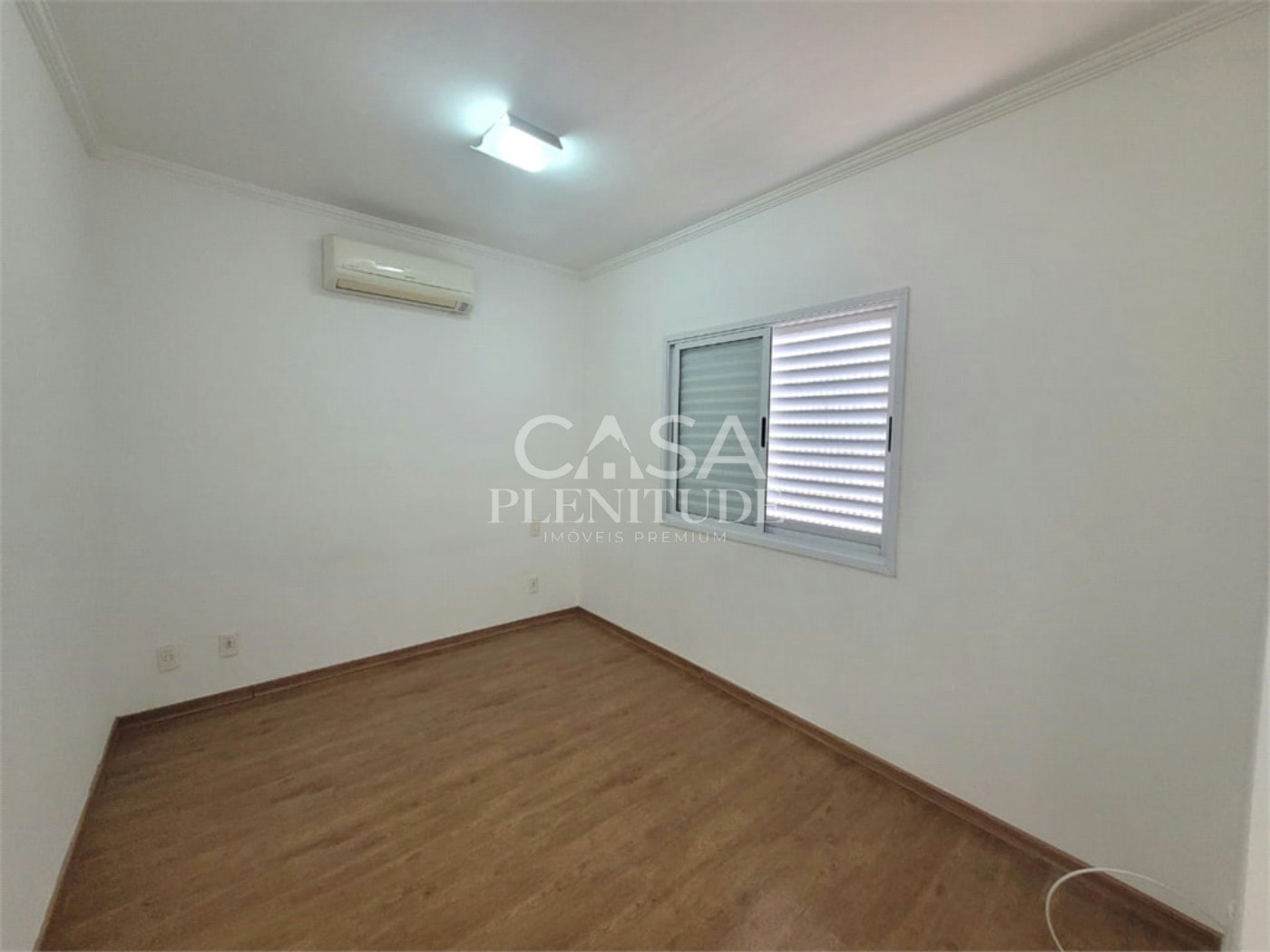 Casa em condomínio à venda com 3 quartos, sendo 1 suíte,  em Parque Campolim, Sorocaba, SP