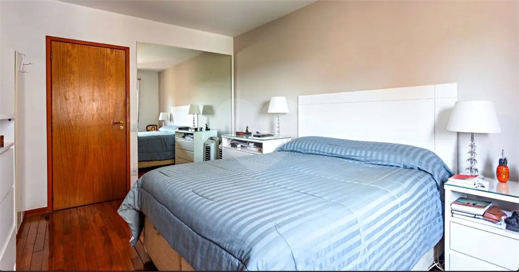 Apartamento à venda com 4 quartos, sendo 3 suítes, em Vila Sônia, São Paulo, SP