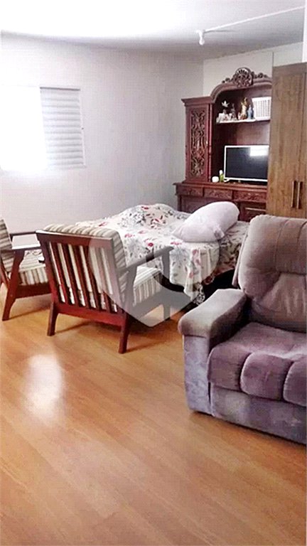 Sobrado à venda com 8 quartos, sendo 5 suítes, em Jardim Franca, São Paulo, SP