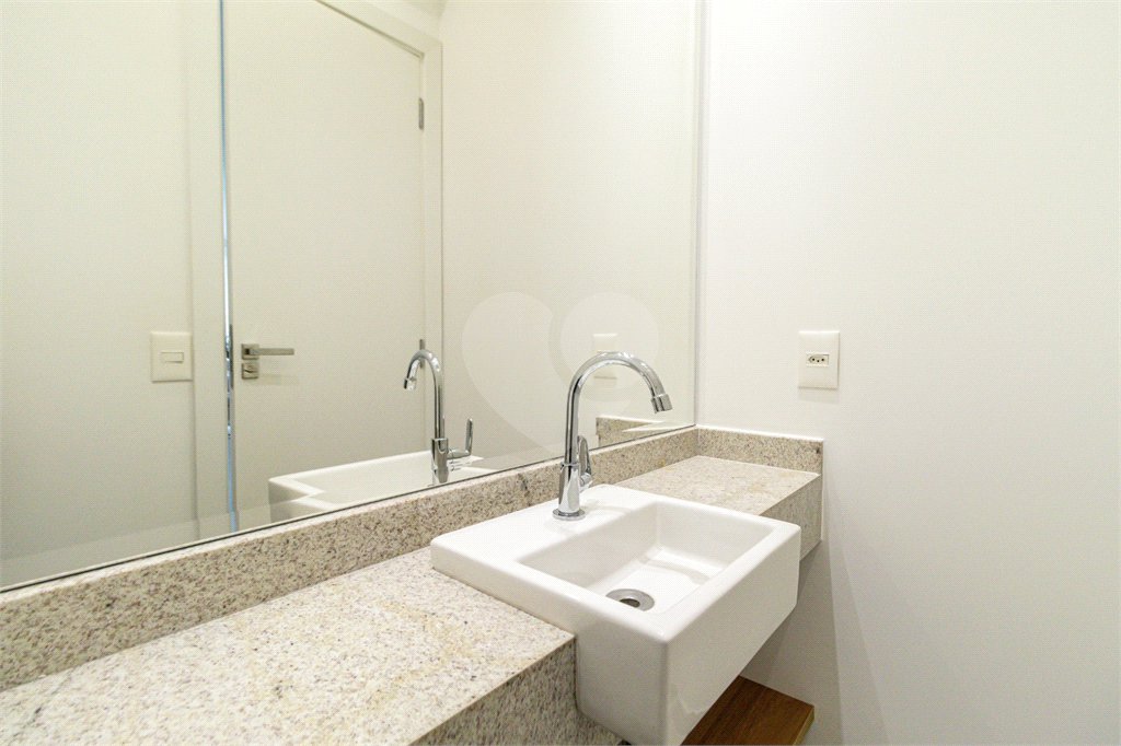 Apartamento para alugar com 2 suítes em Vila Olímpia, São Paulo, SP