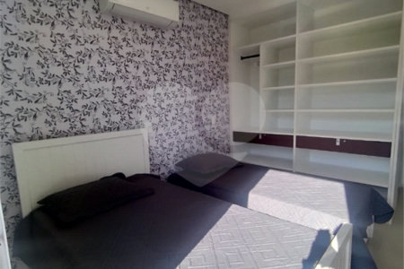Casa à venda ou para alugar com 4 suítes no condomínio Sambaqui, São Sebastião - SP