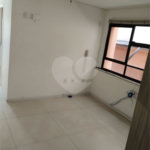 Sala à venda em Vila Bastos, Santo André, SP