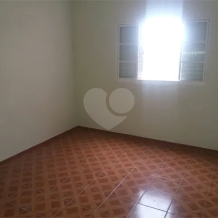Casa à venda com 3 quartos em Jardim Maria Amélia, Jacareí, SP