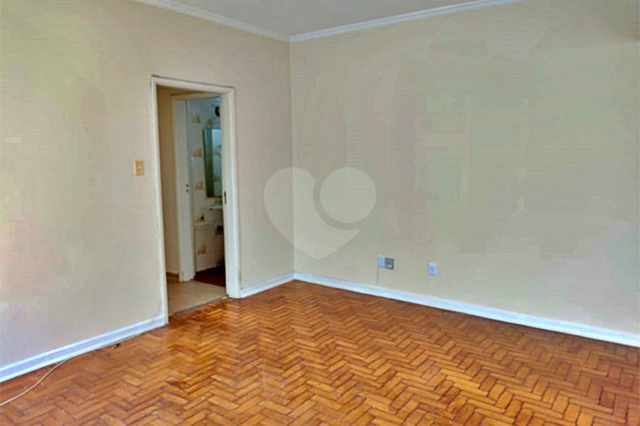 Apartamento à venda com 3 quartos, sendo 1 suíte, em Pinheiros, São Paulo, SP