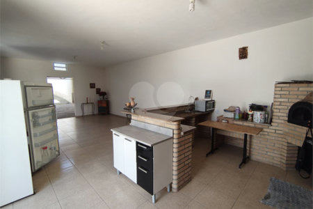 Casa à venda com 2 quartos, sendo 1 suíte, em Vila Santa Terezinha, Várzea Paulista, SP