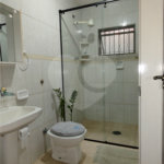 Casa à venda com 3 quartos, sendo 1 suíte, em Vila Santa Helena, Atibaia, SP