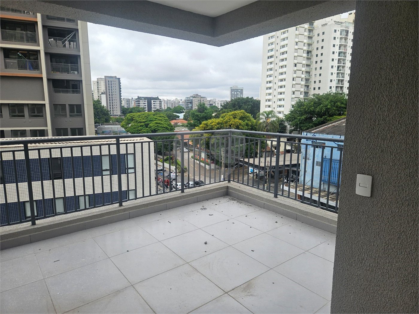 Apartamento à venda com 2 quartos, sendo 1 suíte,  em Cidade Monções, São Paulo, SP