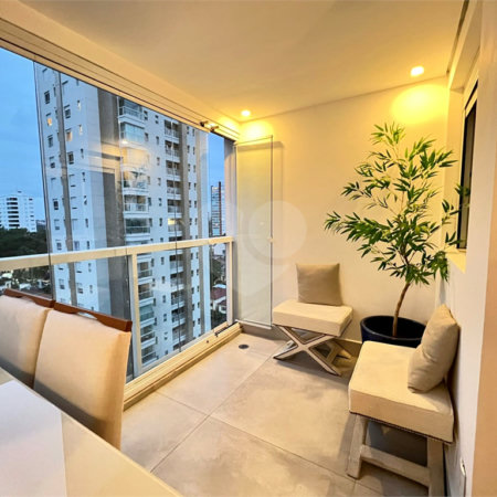 Apartamento à venda com 2 quartos, sendo 1 suíte, em Campo Belo, São Paulo, SP