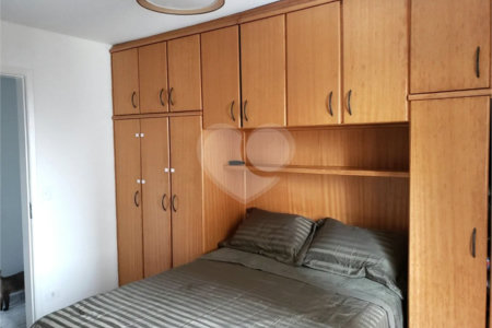 Apartamento à venda com 2 suítes em Vila Firmiano Pinto, São Paulo, SP