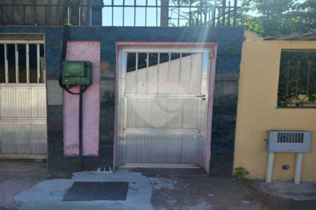 Casa à venda com 2 quartos em Campo Grande, Rio de Janeiro, RJ