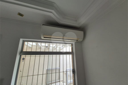 Casa à venda ou para alugar com 3 quartos, sendo 1 suíte, em Parque São Domingos, São Paulo, SP