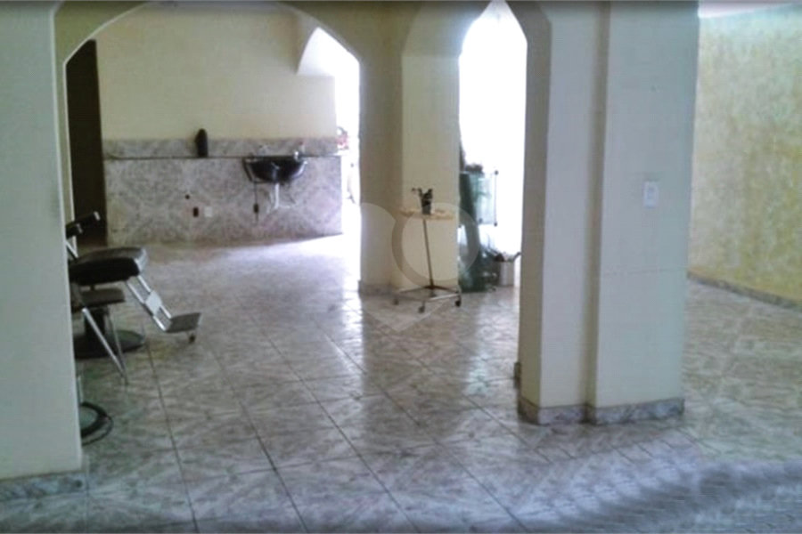 Casa à venda com 2 suítes no condomínio Conselheiro Moreira de Barros, São Paulo - SP