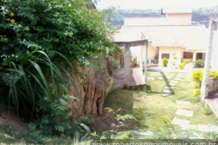 Casa à venda com 4 quartos em Parque Morumbi, Votorantim, SP