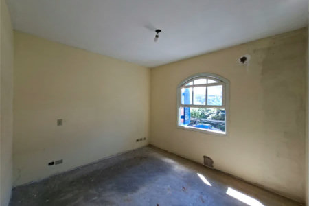 Sobrado à venda com 3 quartos, sendo 1 suíte, em Jardim Esmeralda, São Paulo, SP