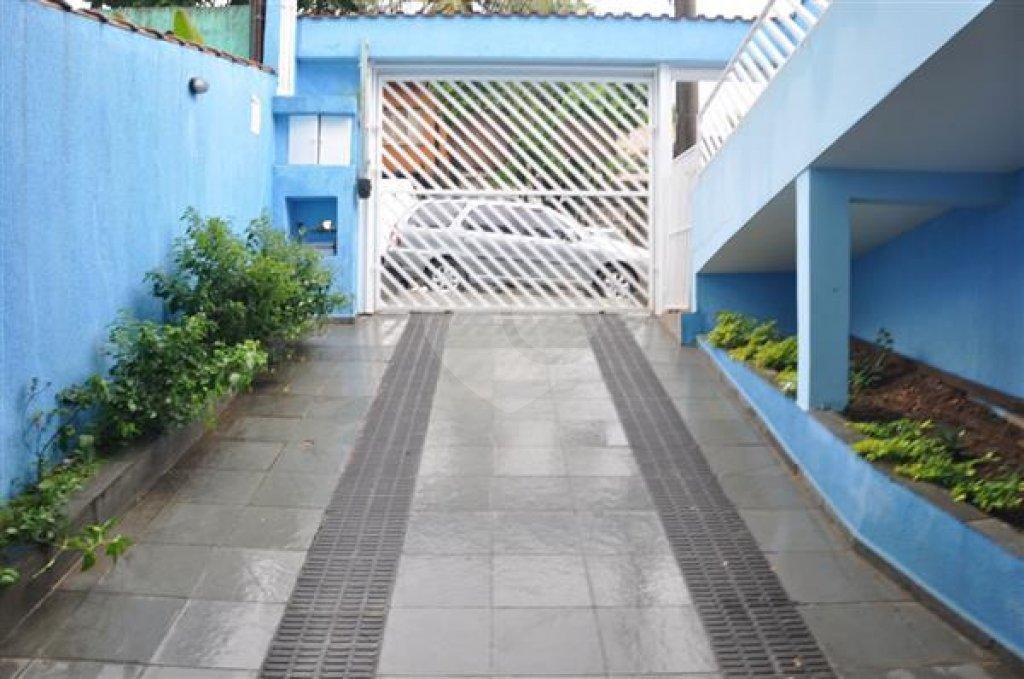 Sobrado à venda com 3 suítes em Jardim Vila Galvão, Guarulhos, SP