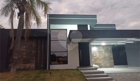 Casa à venda com 3 suítes em Alpes D'ouro, Bom Jesus dos Perdões, SP