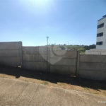 Terreno em Atibaia com 195 metros, pronto para construir, ao lado de supermercado e diversos comércios