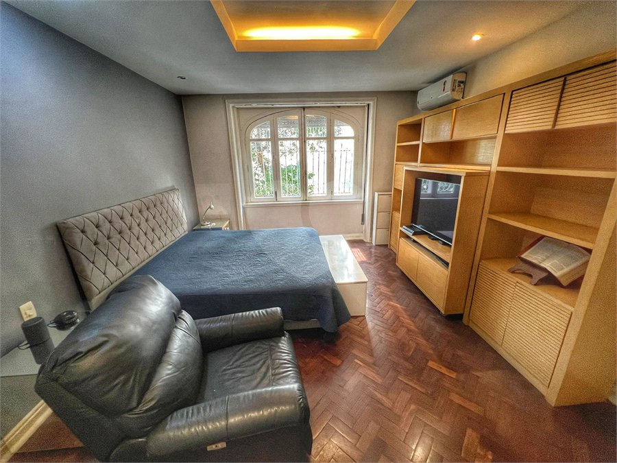 Apartamento à venda com 4 quartos, sendo 2 suítes,  em Flamengo, Rio de Janeiro, RJ