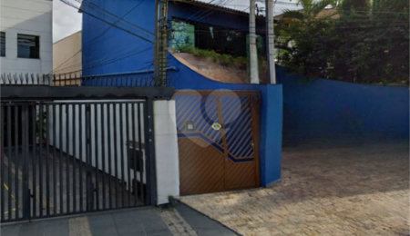 Sobrado à venda com 4 quartos, sendo 1 suíte,  em Vila Guilherme, São Paulo, SP