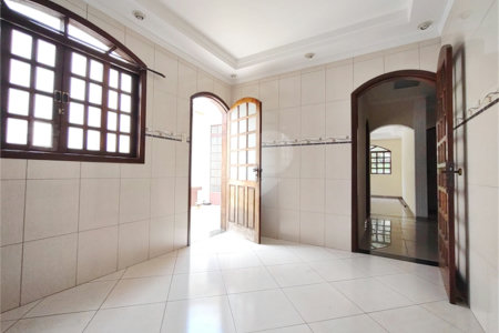 Casa à venda com 3 quartos, sendo 1 suíte, em Vila Mazzei, São Paulo, SP