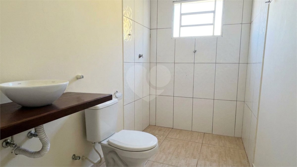 Chácara à venda com 3 suítes em Vila Xisto, São Miguel Arcanjo, SP