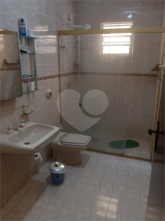 Sobrado à venda com 3 quartos, sendo 1 suíte, em Tremembé, São Paulo, SP
