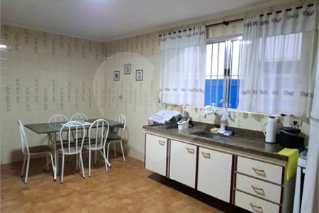 Sobrado à venda com 3 quartos, sendo 1 suíte,  em Jardim São Paulo(zona Norte), São Paulo, SP